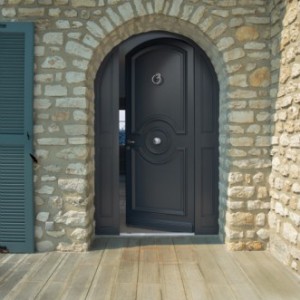porte-entree-bois-castellane